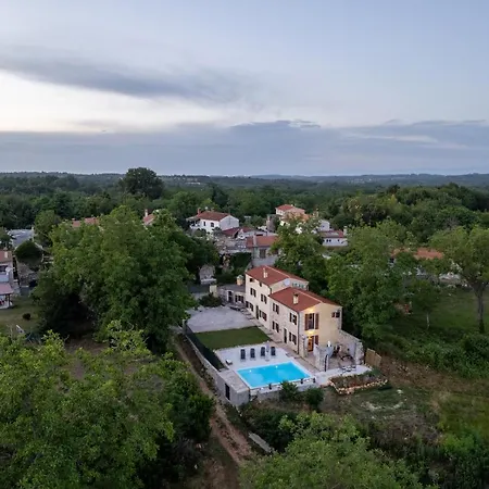 Villa Ladybug *
